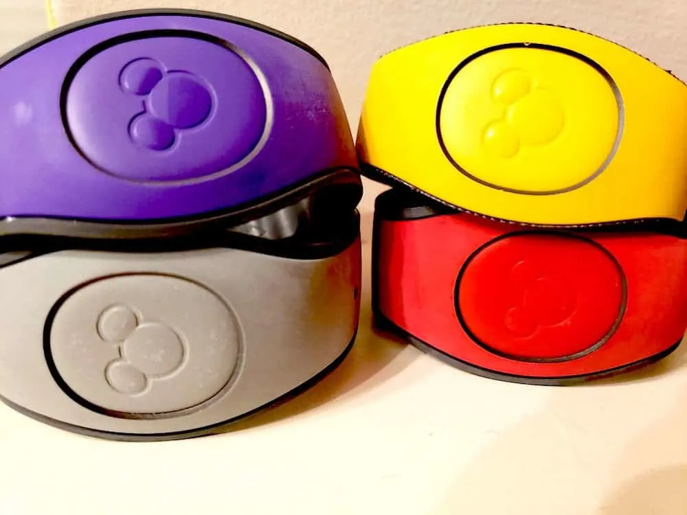 Different colored magic bands